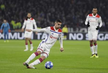 有2球领先 有2球领先